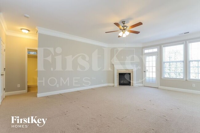 Building Photo - 3453 Blanding Ct