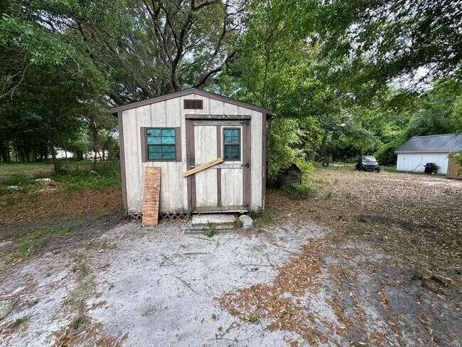 Building Photo - 446 Cape Fear Blvd