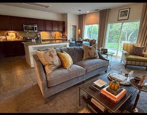 Building Photo - 1122 Oro Ridge