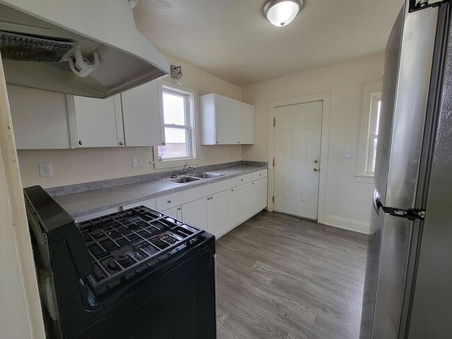 Building Photo - 2453A Mound Rd