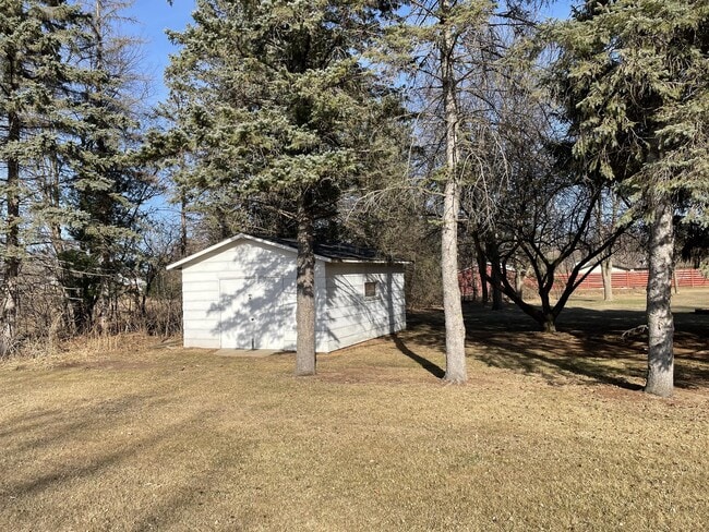 Building Photo - 3118 W Folsom St