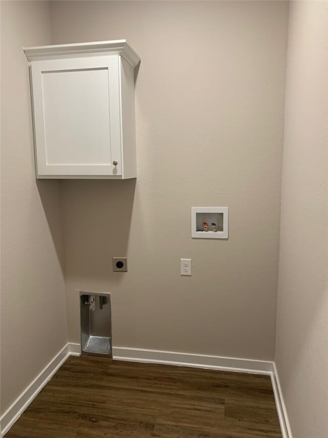 Building Photo - 403 N Otoe St