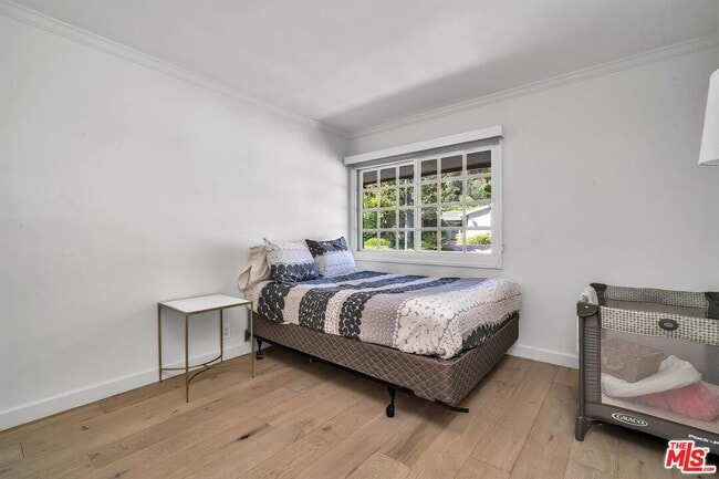 Building Photo - 2324 Banyan Dr