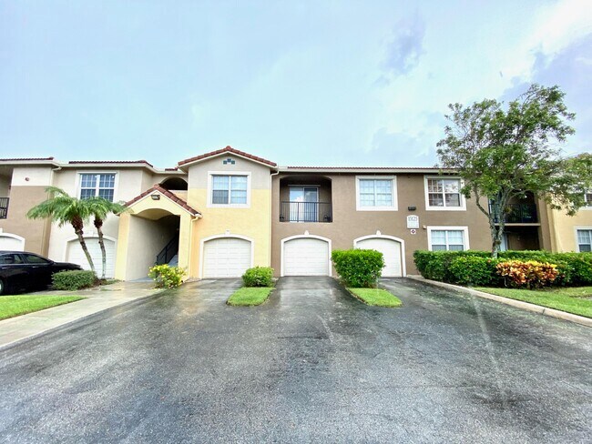 Building Photo - 15125 Michelangelo Blvd