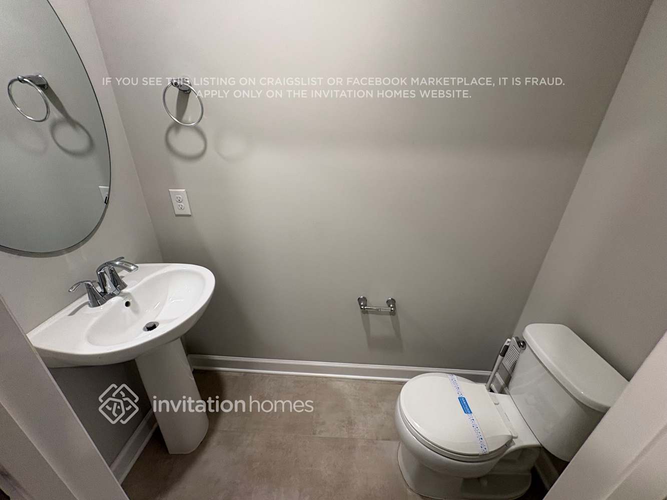 Building Photo - 10936 Zest St NE