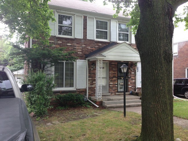 Primary Photo - 272 Alter Rd