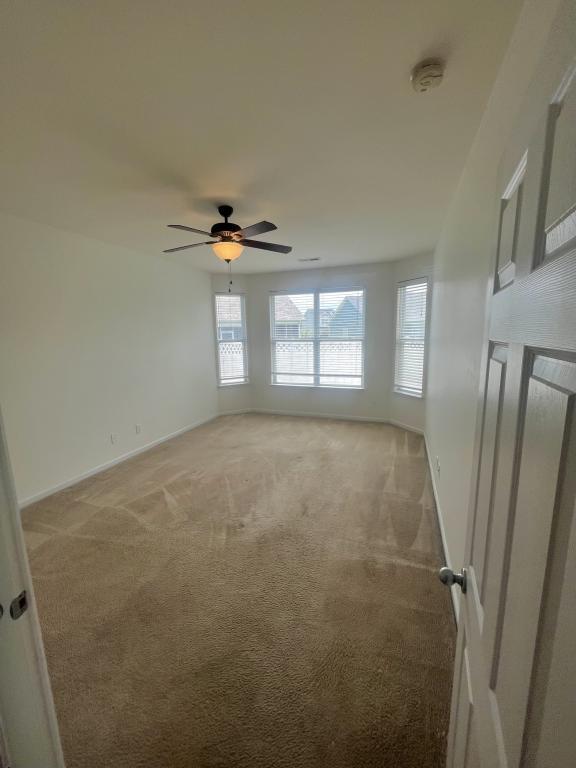 Building Photo - 425 Tiburon Dr
