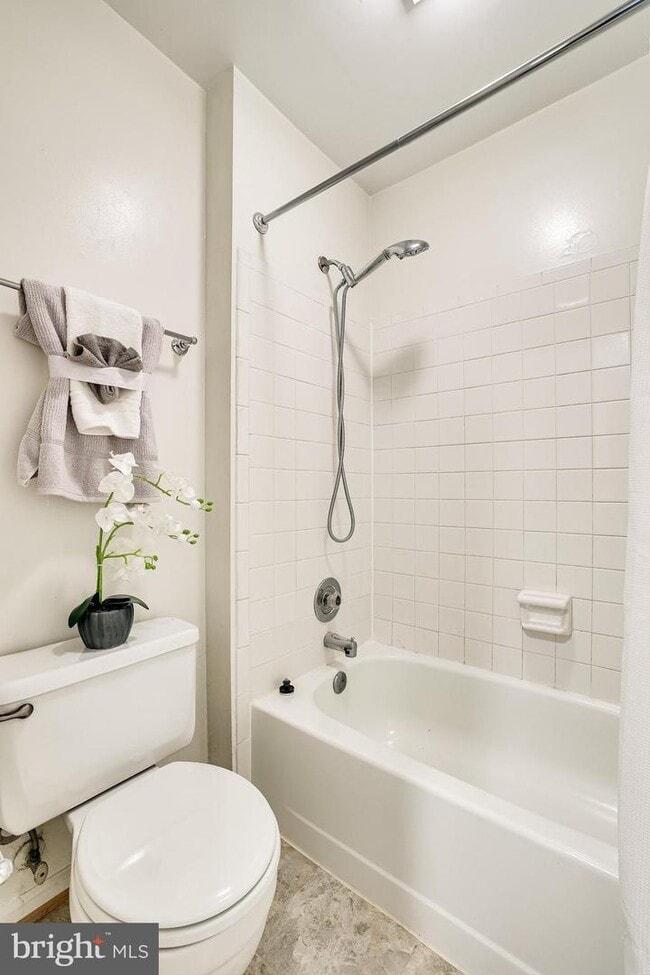 Building Photo - 11116 Beaver Trail Ct