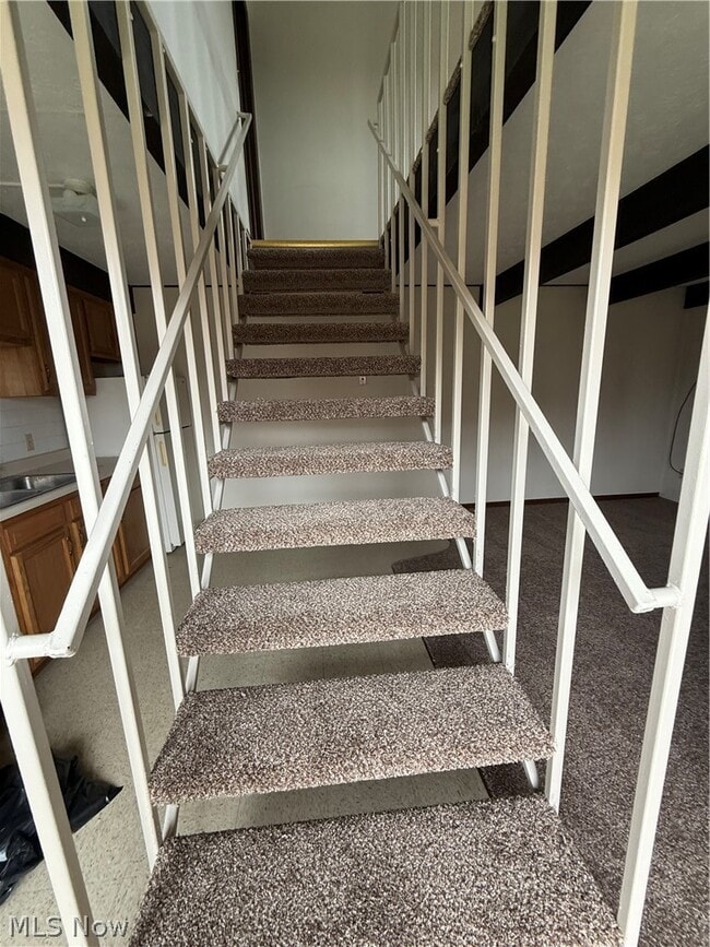 Building Photo - 63 Jody Dr