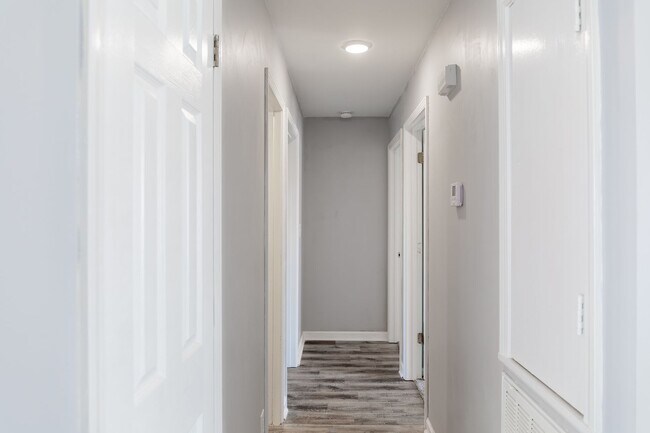 Building Photo - 955 Winesap Rd