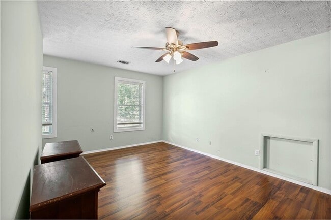 Building Photo - 10390 Rillridge Ct