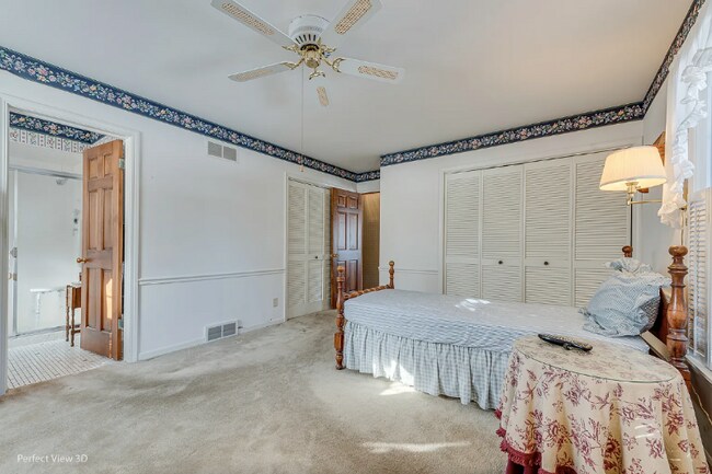 Building Photo - 313 Alschuler Dr