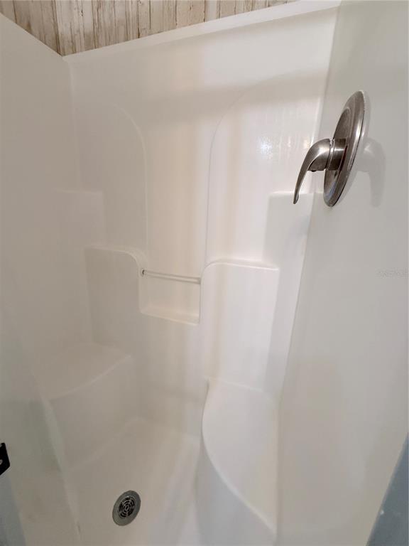 Building Photo - 932 SE 40th Pl