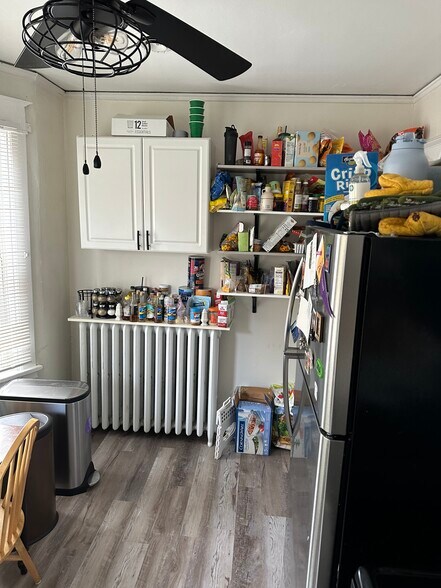 Building Photo - 741 Myrtle Ave