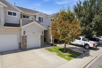 Building Photo - 3753 N Prairie Grass Dr