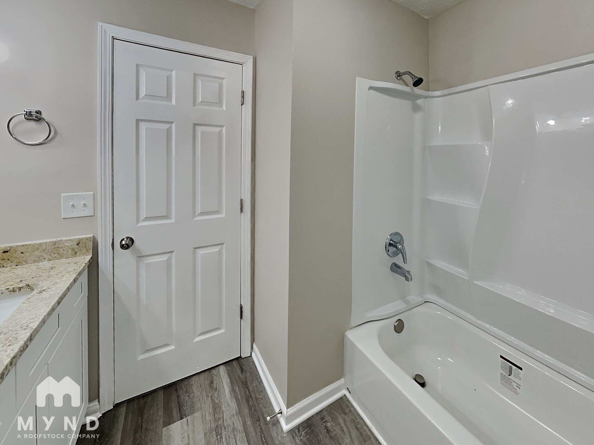 Building Photo - 5491 La Fleur Trail