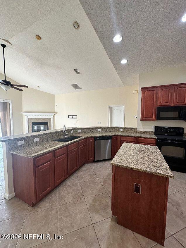 Building Photo - 1752 N Cappero Dr