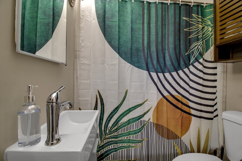 Building Photo - 1540 Abbott Rd