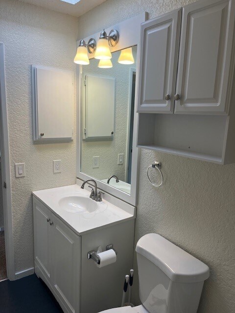 Master Bathroom - 10320 NE 186th St