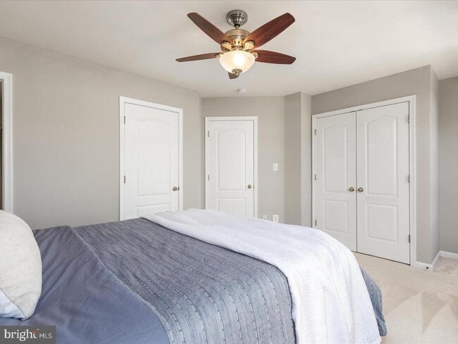 Building Photo - 42033 Bushclover Terrace