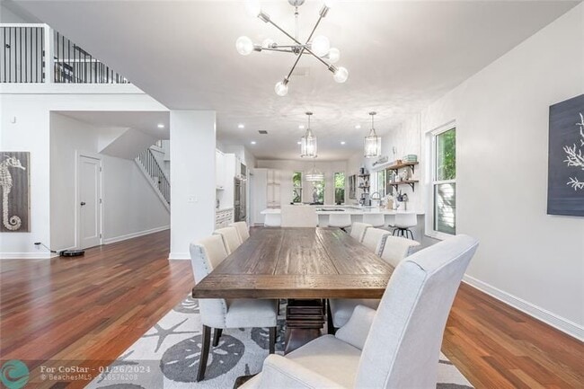 Building Photo - 808 Solar Isle Dr