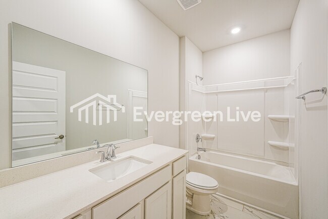 Building Photo - 15785 Ruthie Lynn Dr