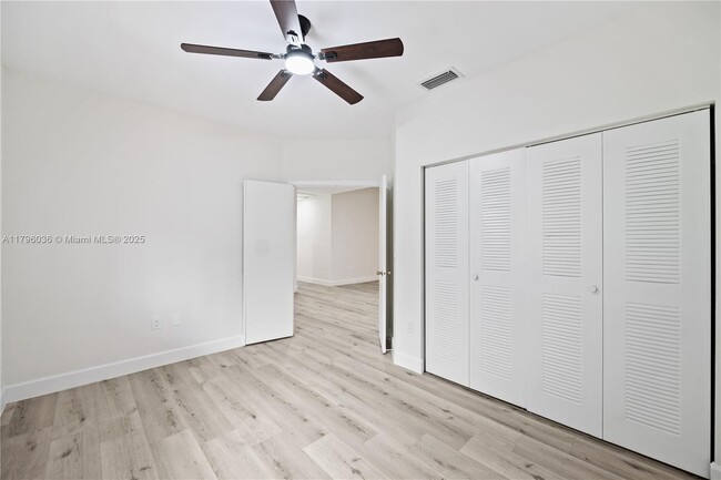 Building Photo - 16364 Malibu Dr