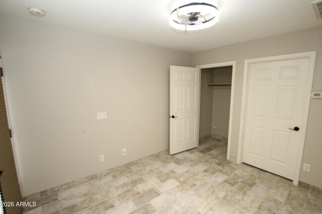 Building Photo - 8984 W Nicolet Ave