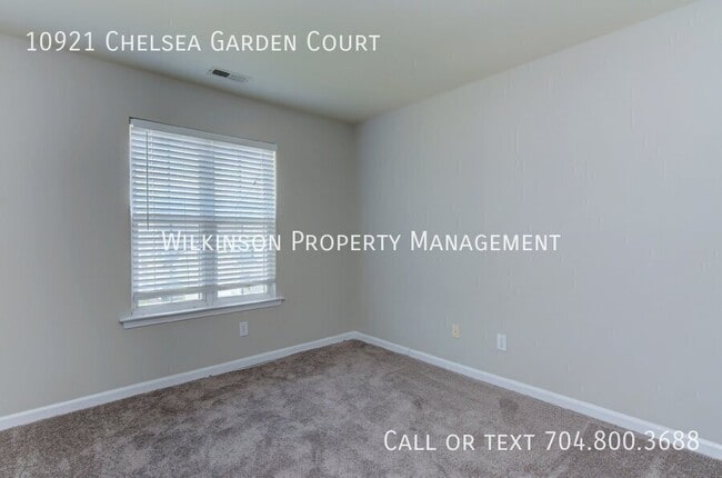 Building Photo - 10921 Chelsea Garden Ct