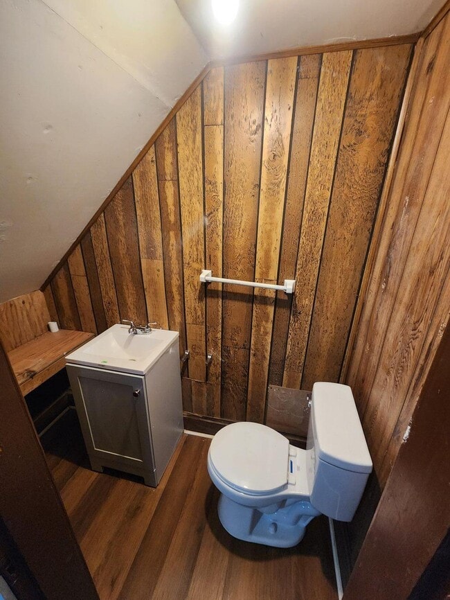 Building Photo - 53 N Wayne Ave