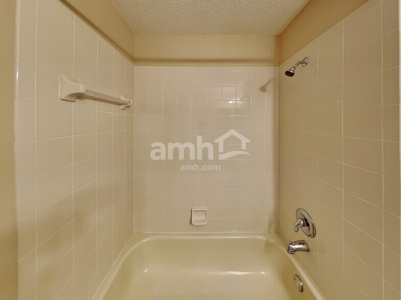 Building Photo - 5334 New Savannah Cir