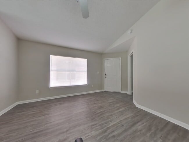 Building Photo - 3131 Kelling St