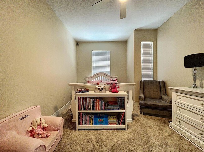 Building Photo - 3210 W Horatio St