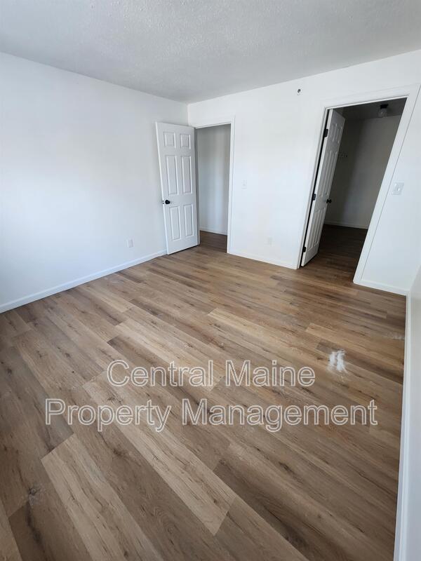 Building Photo - 39 Northern Avenue Heights