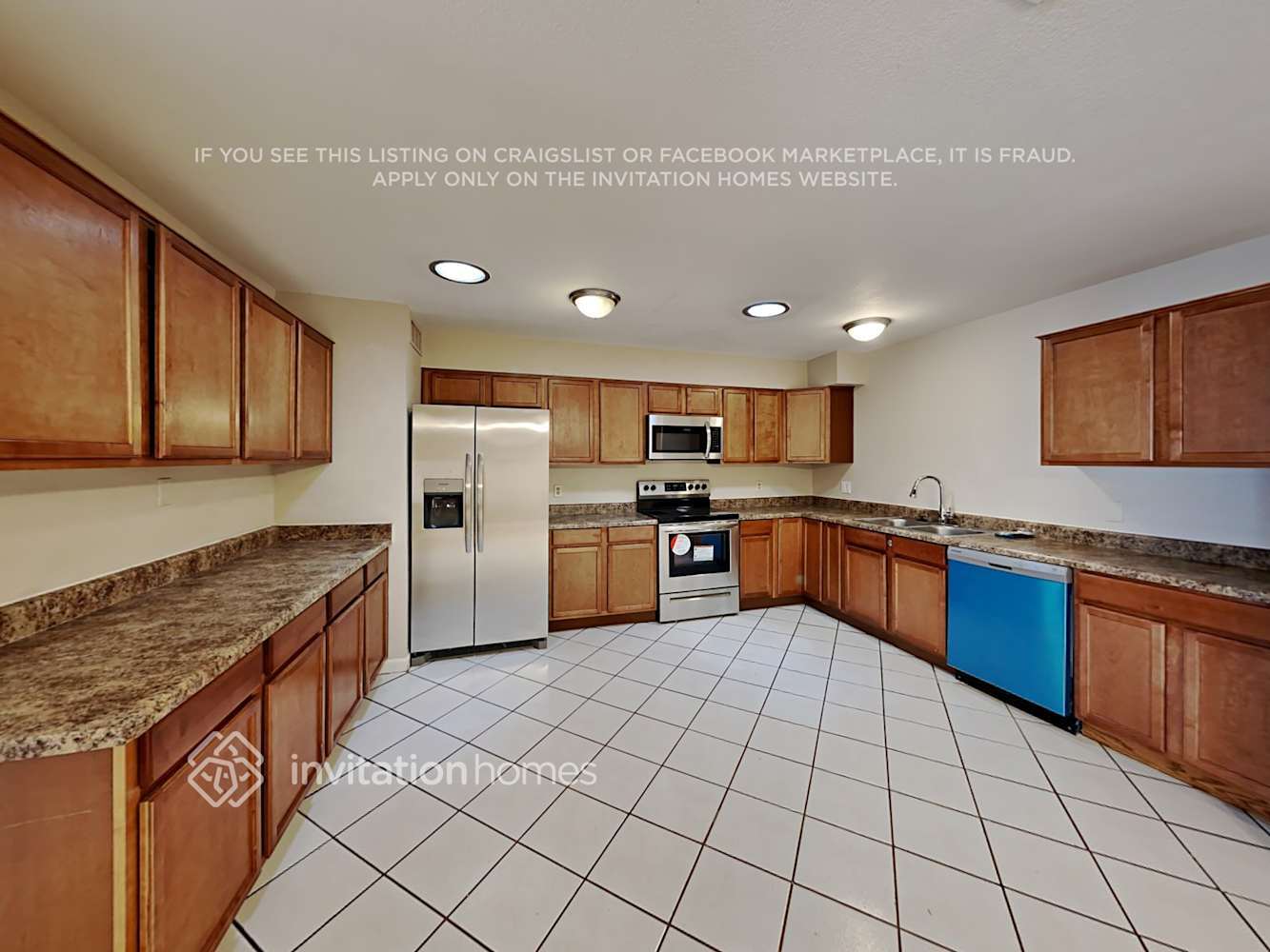 Building Photo - 17846 N 34th Dr