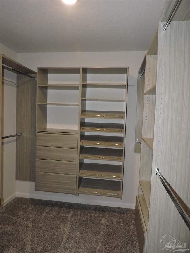 Building Photo - 5427 Peach Dr