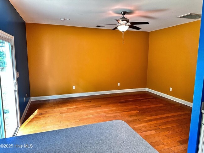 Building Photo - 103 Murifield Dr