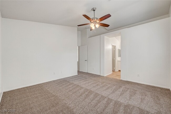 Building Photo - 9573 Paradise Rd