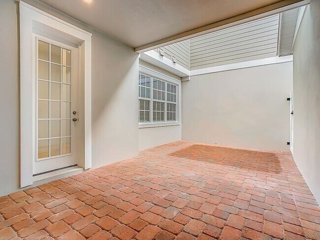 Building Photo - Brand New Luxury Town House in Island Village a Celebration, FL maintenance free community.