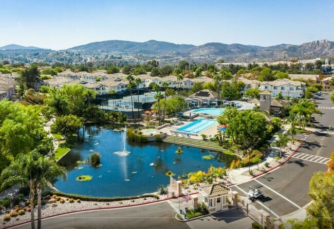 Building Photo - Spacious 2B/2BA Rancho Bernardo Condo with Balcony, W/D & Pool Access