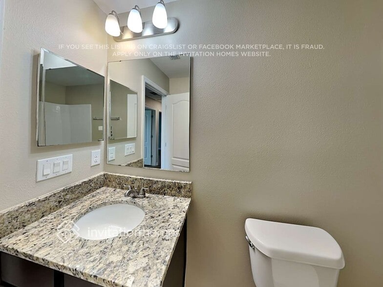 Building Photo - 4718 Lindever Ln