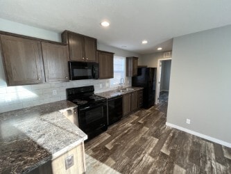 Building Photo - 10610 State Rte 762