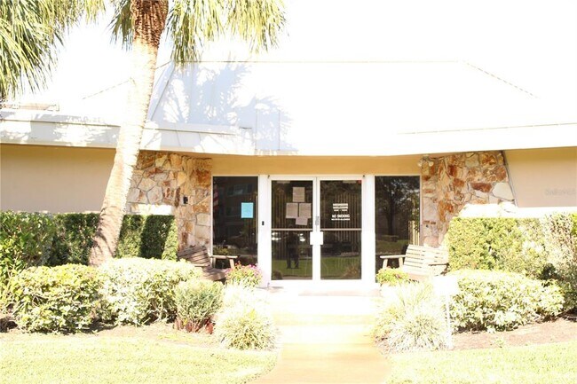 Building Photo - 4460 Ironwood Cir