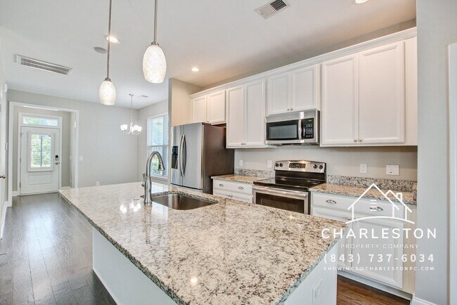 Building Photo - 135 Fulmar Pl