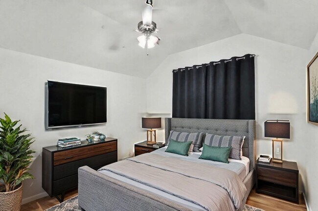 Building Photo - Spacious Single-Story Comfort with Covered Porch in Wilmer