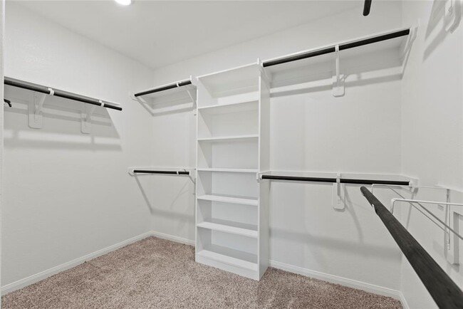 Building Photo - 16107 Hilltop Oak Dr