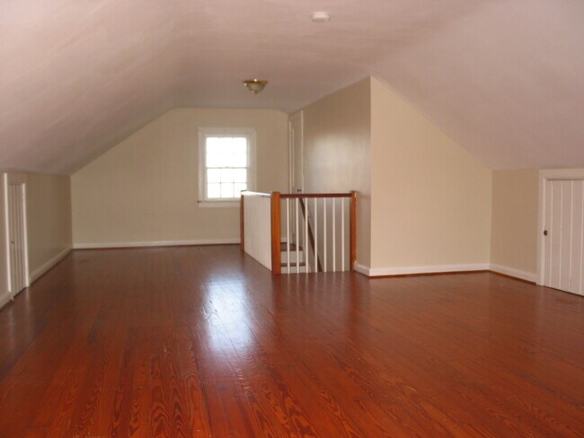 Building Photo - 277 Elmington Ln