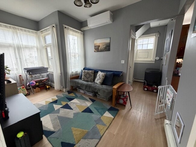 Building Photo - 1538 S 400 E