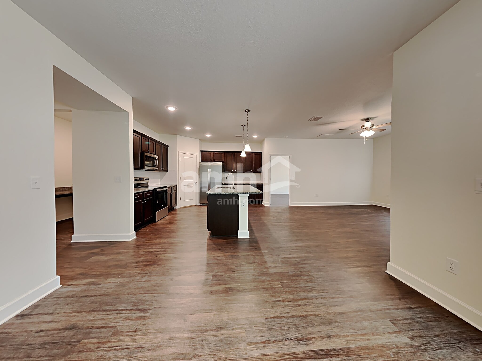 Building Photo - 1094 Tan Tara Trl