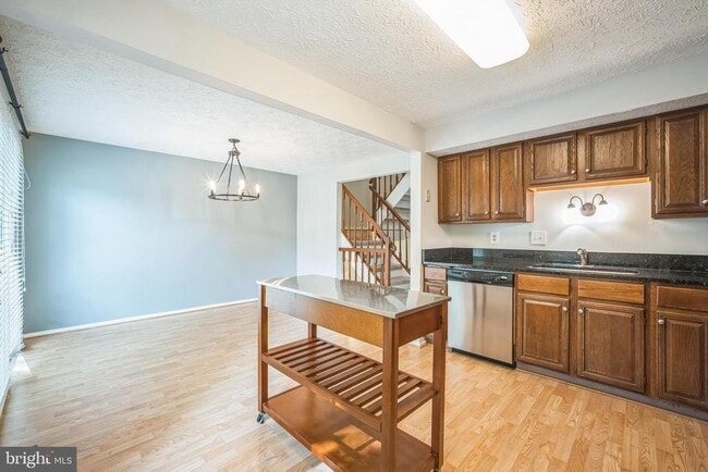 Building Photo - 10301 Granite Creek Ln